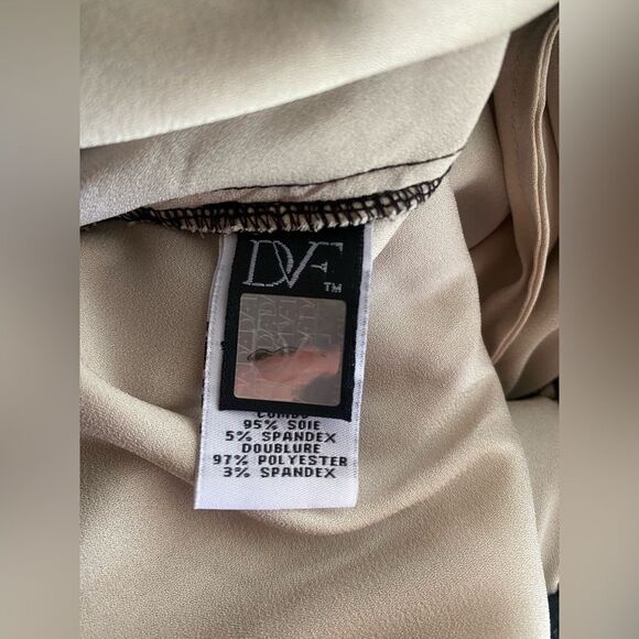 Diane von Furstenberg Womens Sz 2 Black Shany Romper Lace Shorts Pockets - Picture 11 of 14